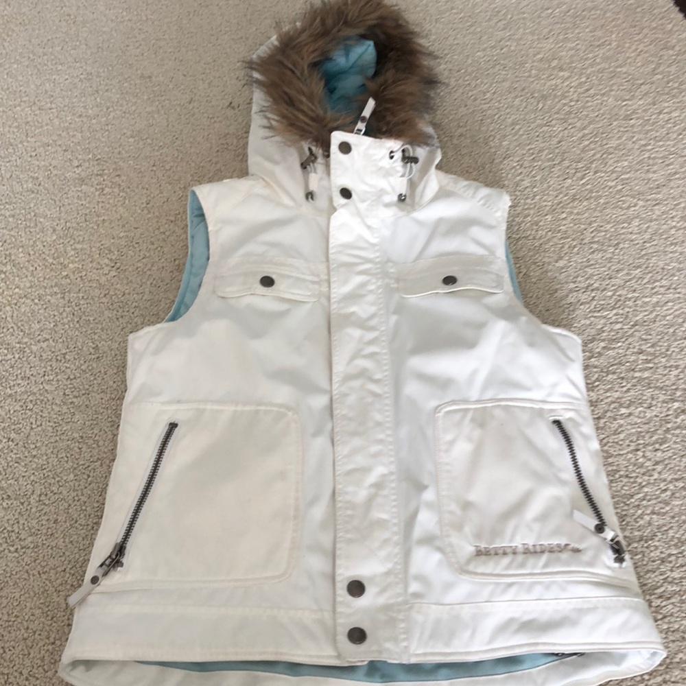 White Vest - image 1